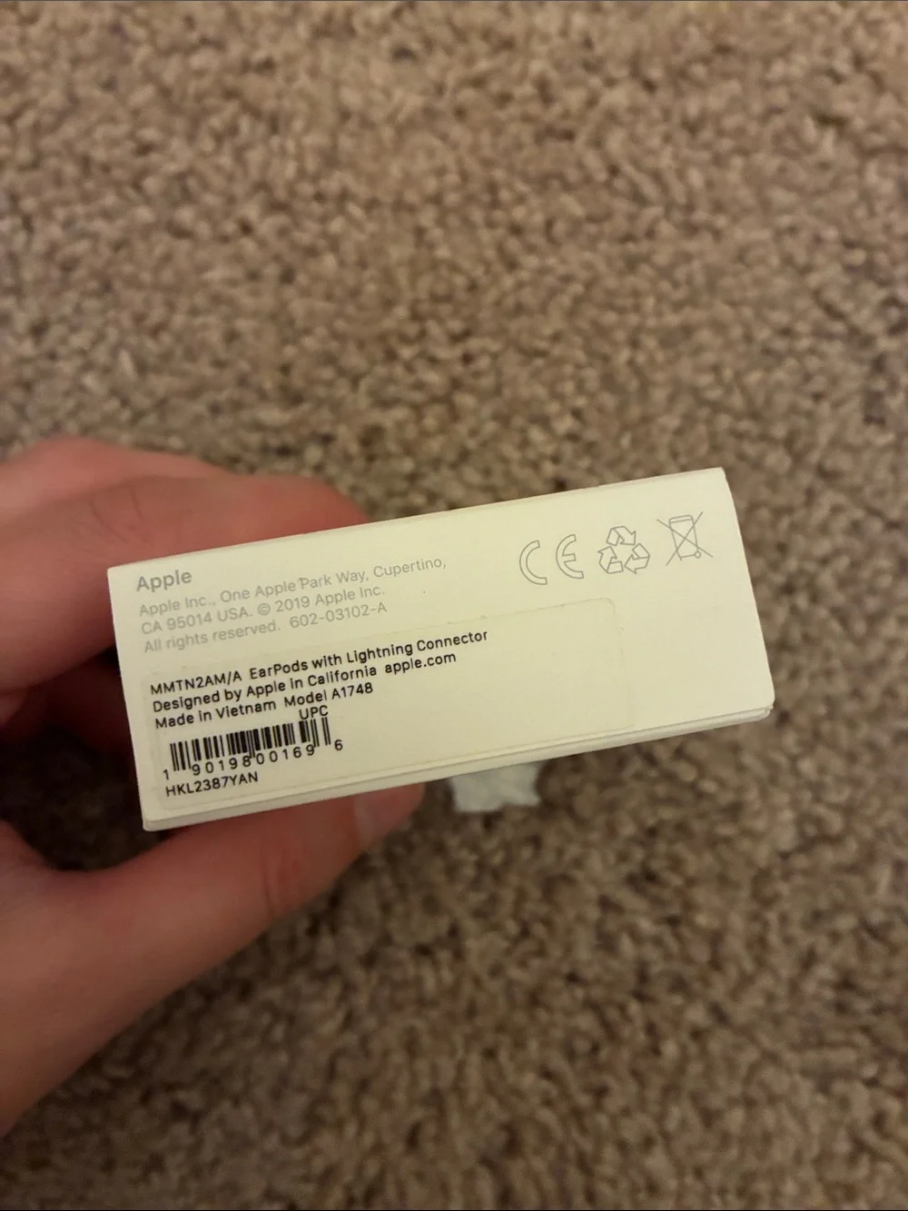 Apple EarPods Lightning Connector - White